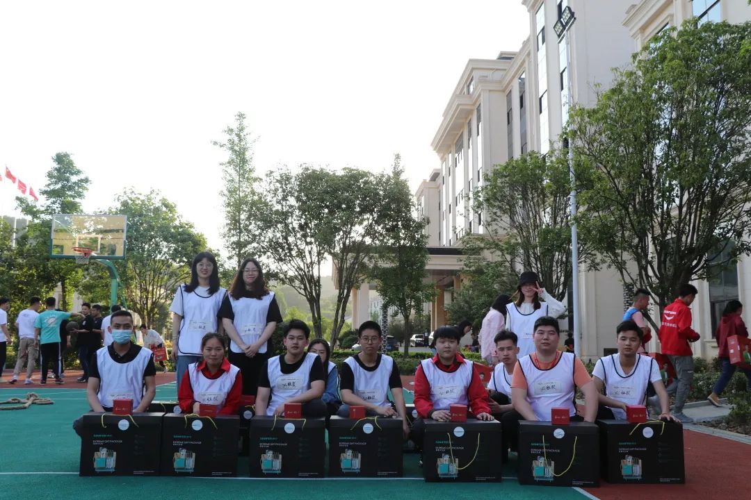 豐趣運(yùn)動(dòng)會(huì)|帥豐電器青年員工展現(xiàn)青春風(fēng)采