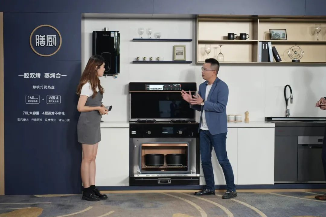 “小空間 大有為”，帥豐電器新品問(wèn)世全面推動(dòng)集成灶行業(yè)智能化升級(jí)