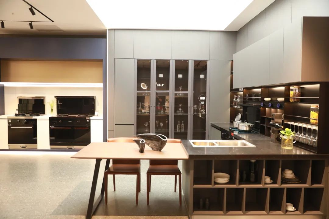 換新升級，帥豐集成灶全新五代店終端形象首批落地