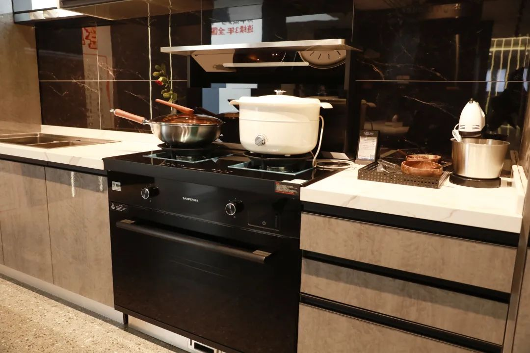 換新升級，帥豐集成灶全新五代店終端形象首批落地