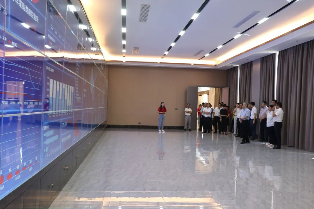 浙江省統(tǒng)計(jì)局一行蒞臨集成灶品牌帥豐電器參觀調(diào)研！