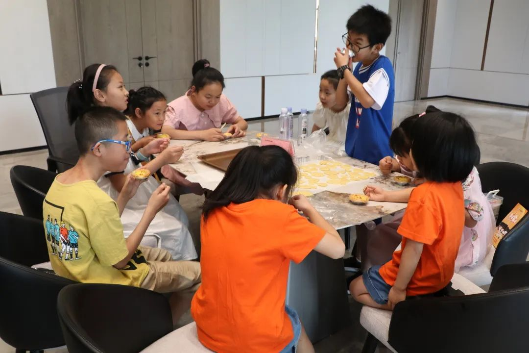 帥豐集成灶組織小美食家DIY趣游記活動，在勞動中尋找快樂