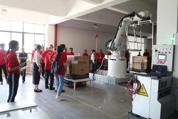 集成灶品牌帥豐電器“登頂計劃”加盟合作峰會圓滿成功！