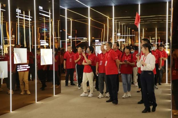 集成灶品牌帥豐電器“登頂計劃”加盟合作峰會圓滿成功！