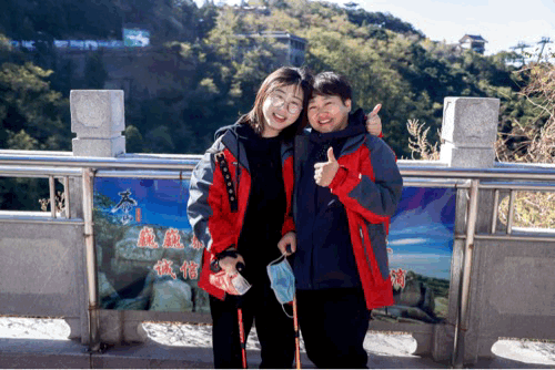 登頂泰山，勇攀巔峰，和集成灶品牌帥豐共赴王者之路！