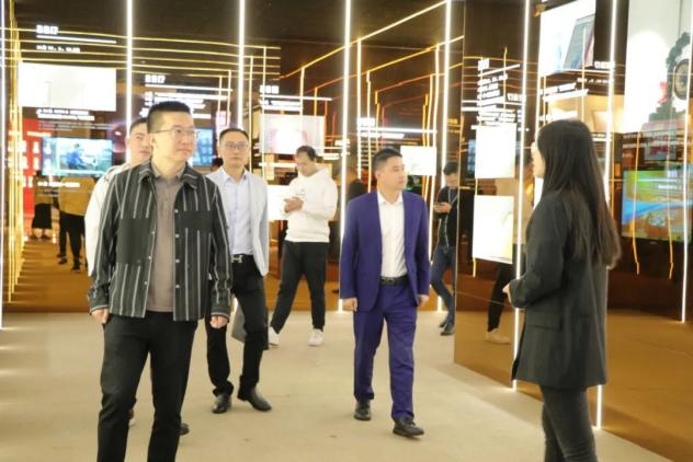 天貓優(yōu)品理想廚房王雁北一行蒞臨集成灶品牌帥豐電器參觀調(diào)研！