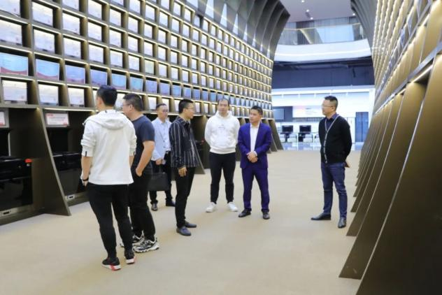 天貓優(yōu)品理想廚房王雁北一行蒞臨集成灶品牌帥豐電器參觀調(diào)研！