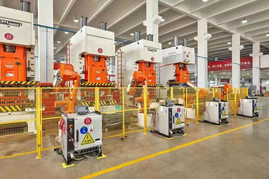 帥豐電器獲評(píng)多項(xiàng)國(guó)家標(biāo)準(zhǔn)編寫證書，帥豐標(biāo)準(zhǔn)定義行業(yè)標(biāo)準(zhǔn)！