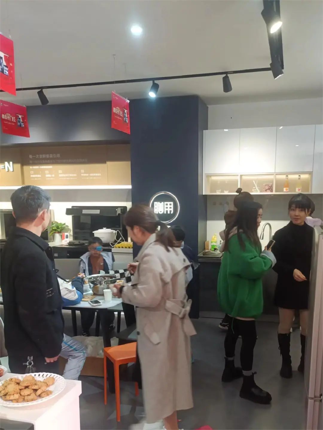 集成灶品牌帥豐為加盟商持續(xù)賦能，贏戰(zhàn)終端市場！