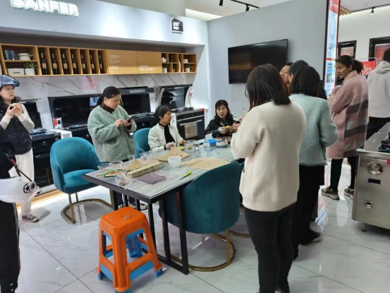 帥豐為集成灶加盟商持續(xù)賦能，助力渠道高速增長(zhǎng)！