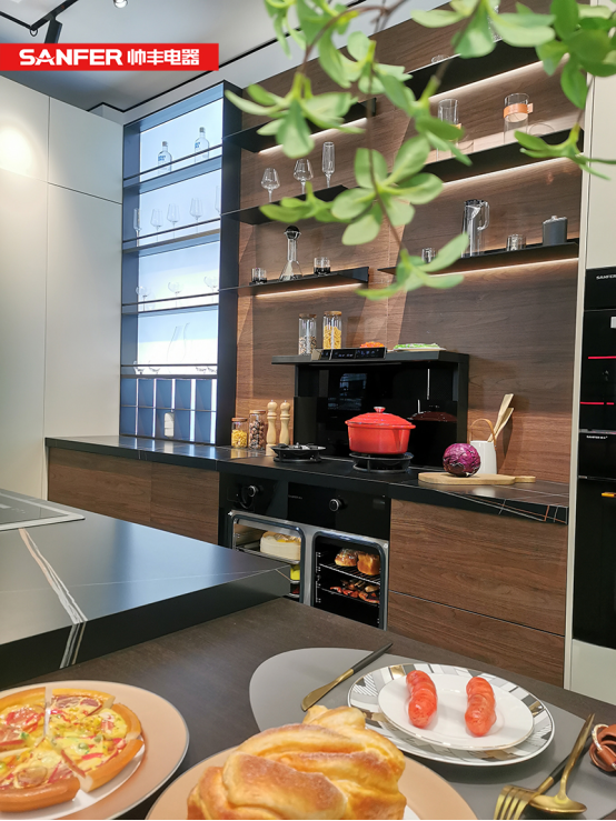 一加一大于二，集成灶+集成灶水槽重新定義廚房空間