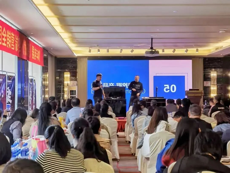 帥豐電器【善戰(zhàn)】終端營銷全國巡回省級培訓(xùn)會唐山站順利舉行！