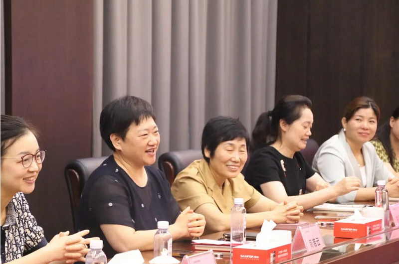 市領(lǐng)導(dǎo)蒞臨帥豐電器調(diào)研女企業(yè)家聯(lián)誼會，跑出“巾幗加速度”   