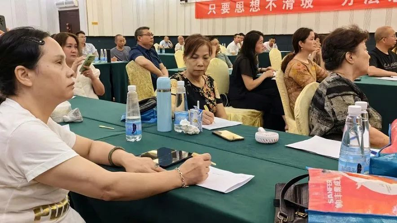 攜手并進，強勢為上，2023年帥豐集成灶江西省區(qū)半年度會議暨新品培訓(xùn)會成功落幕      