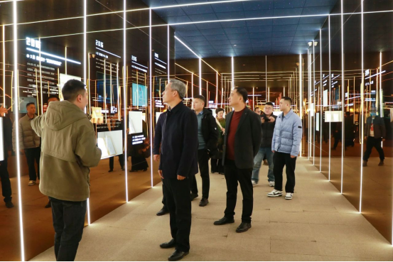 爭創(chuàng)新高，共促發(fā)展！安徽省固鎮(zhèn)縣委書記沈明舉一行蒞臨帥豐電器參觀調(diào)研