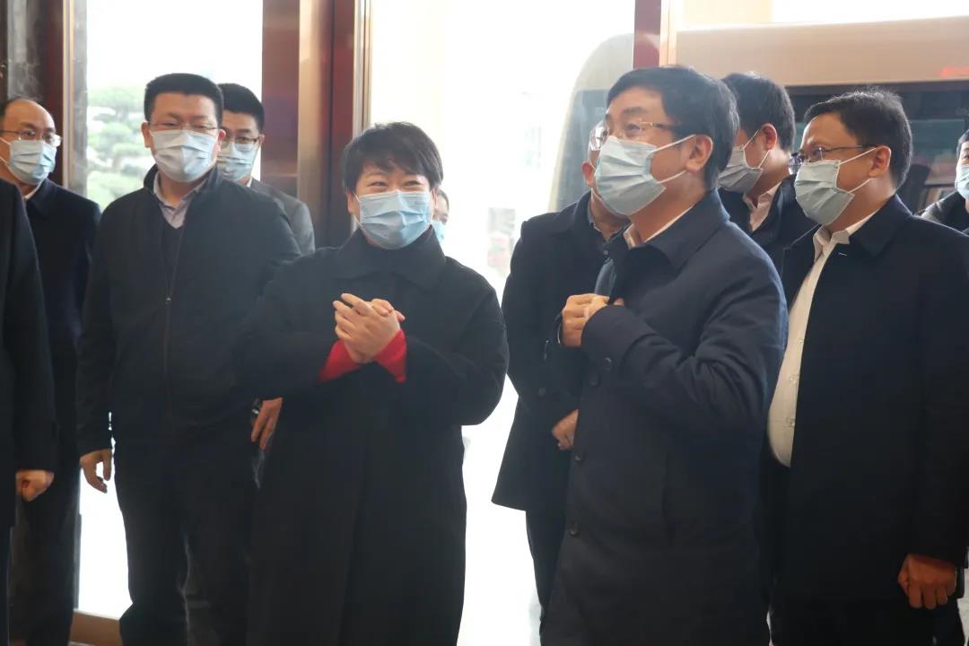 行業(yè)標桿，彰顯豐采|紹興市委副書記、代市長施惠芳一行蒞臨帥豐調研指導！