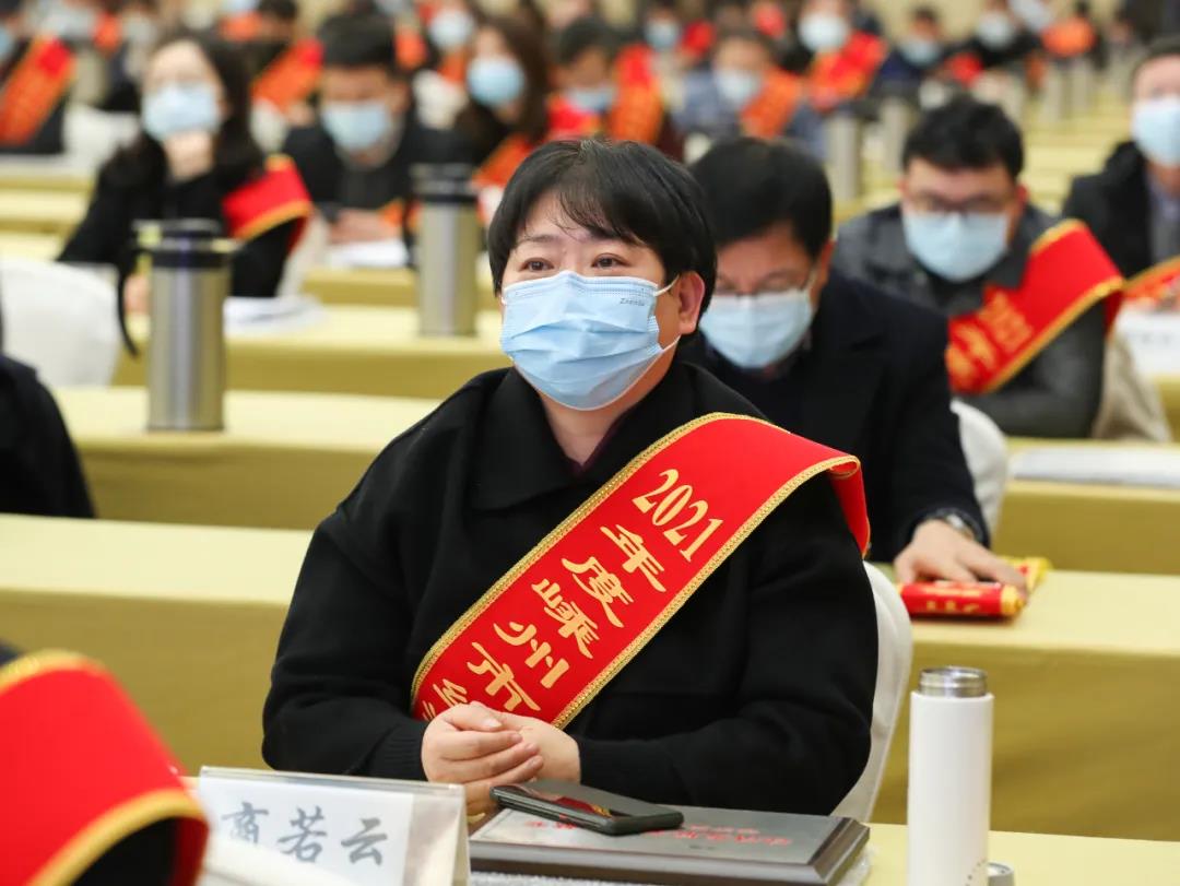 兩天連獲4項(xiàng)大獎(jiǎng)，帥豐用實(shí)力“獎(jiǎng)”話！