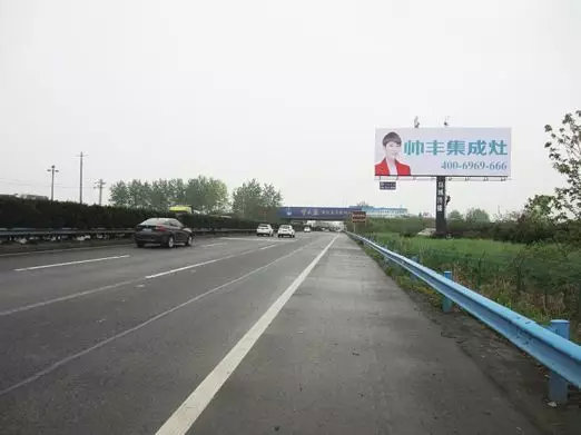 湖北新畫面全面上刊，近300塊廣告牌陸續(xù)閃耀全國！