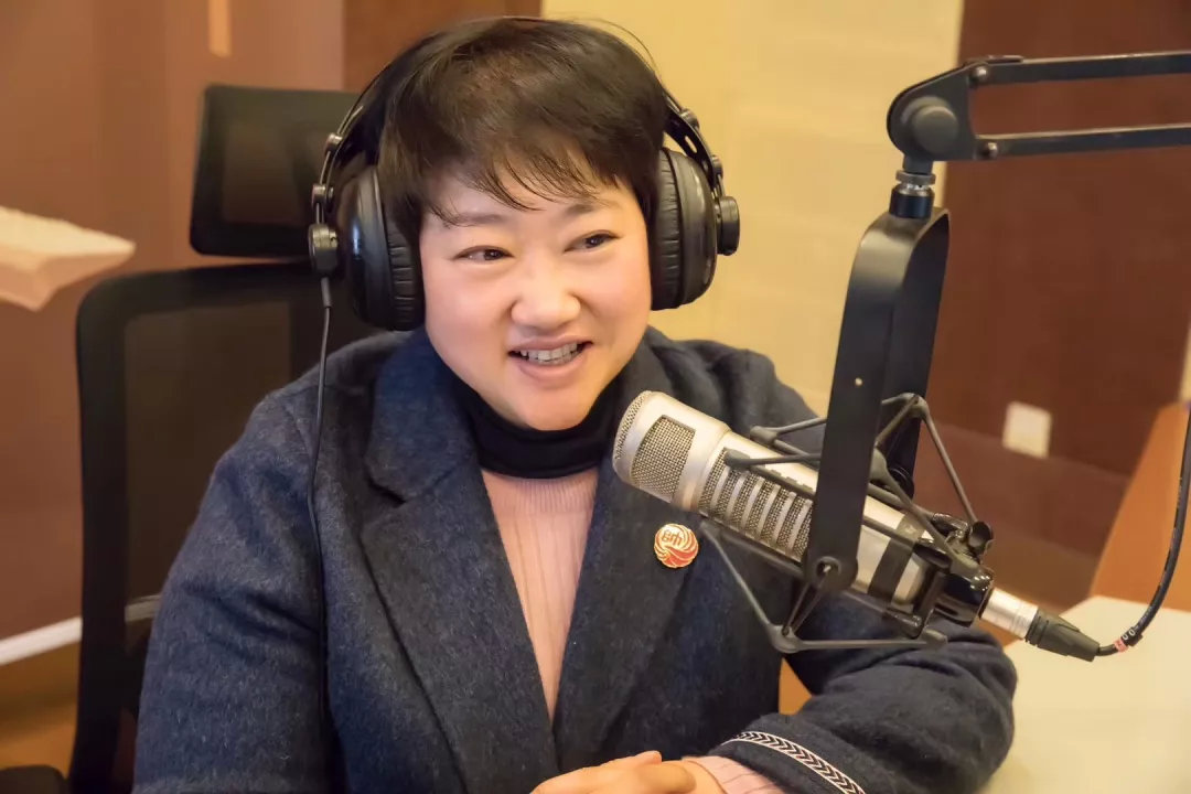 帥豐董事長商若云受邀參加“對(duì)話掌門人”講解集成灶之奧秘 帥豐董事長商若云受邀參加“對(duì)話掌門人”講解集成灶之奧秘