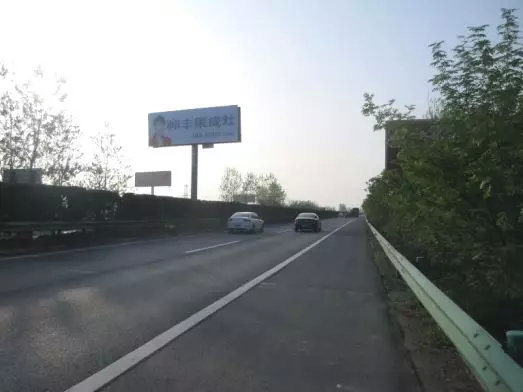 湖北新畫面全面上刊，近300塊廣告牌陸續(xù)閃耀全國！