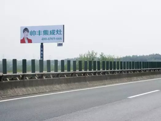 湖北新畫面全面上刊，近300塊廣告牌陸續(xù)閃耀全國！