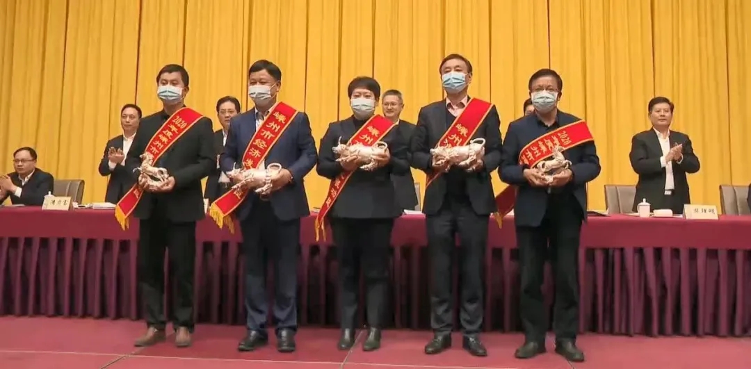 開門紅！帥豐斬獲“工業(yè)企業(yè)30強(qiáng)”、“經(jīng)濟(jì)發(fā)展功臣”等多項(xiàng)大獎(jiǎng)