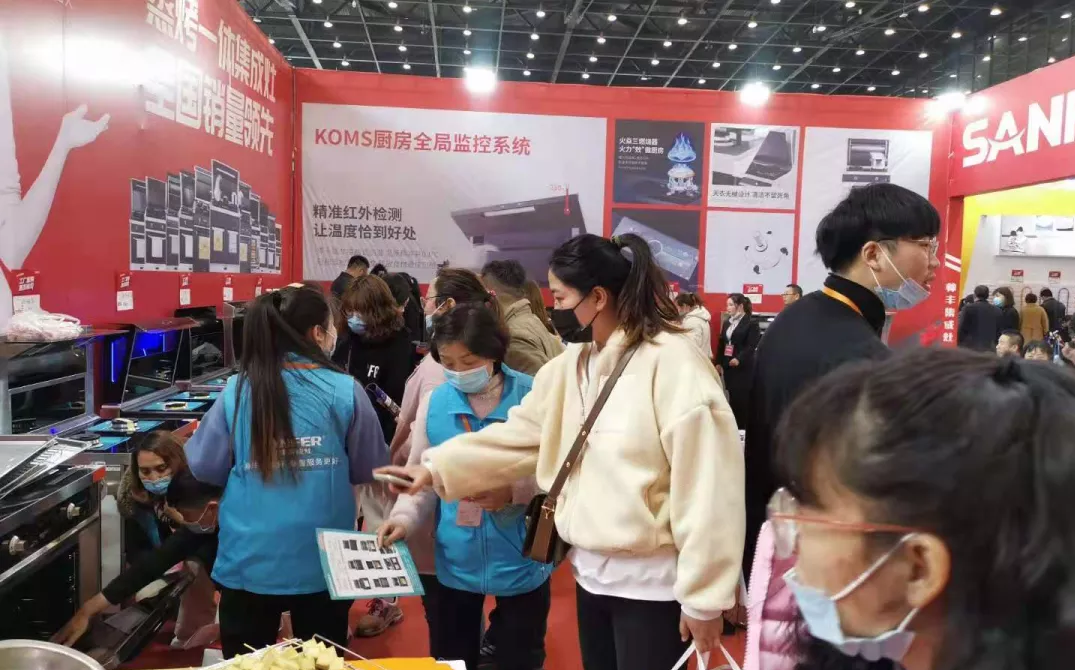 帥豐集成灶鄭州華夏家博會(huì)簽單107臺(tái)，蒸烤一體集成灶驚艷全場(chǎng)！