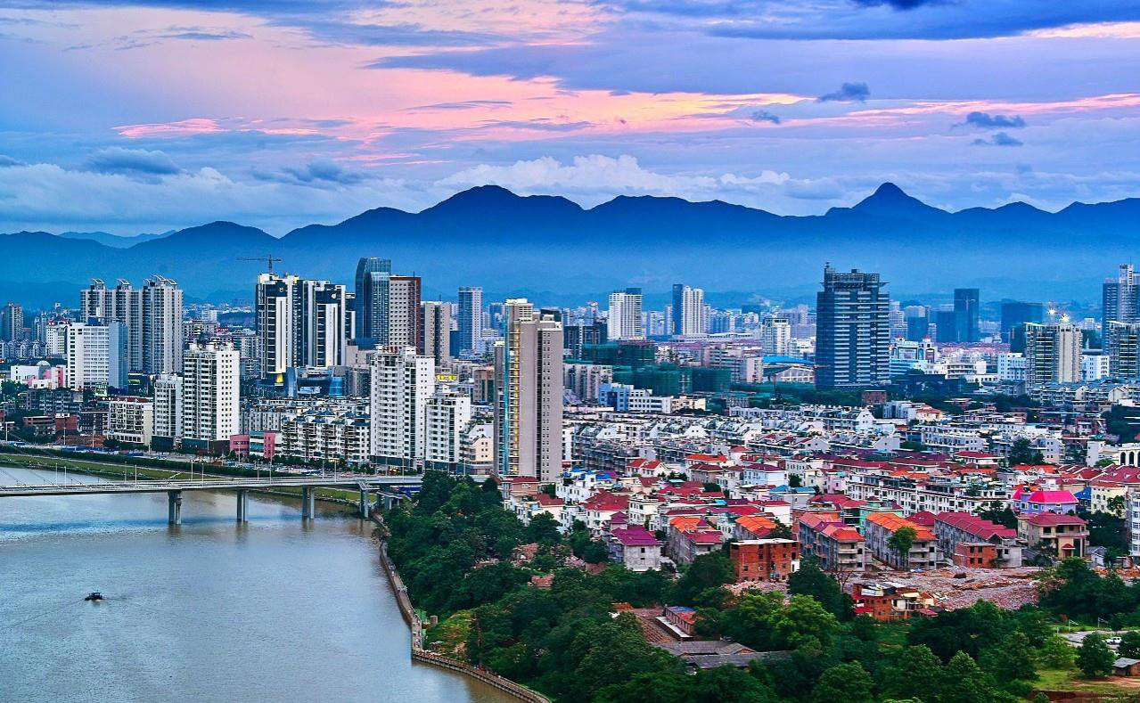 帥豐集成灶全國標(biāo)桿門店贛州店銷售秘笈大揭秘