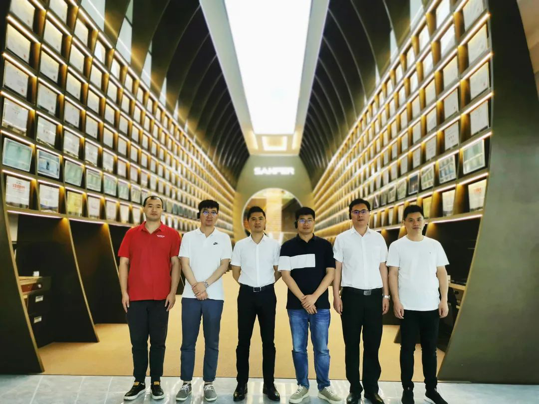 帥豐電器入選“嵊州廚具產業(yè)與京東戰(zhàn)略合作名單”