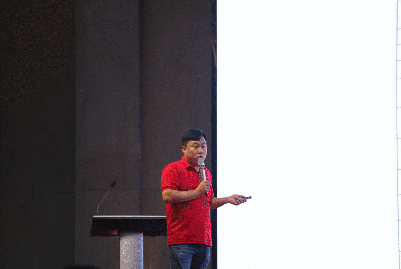 賦能現(xiàn)在，沖刺未來|帥豐電器2021營銷中心年中復(fù)盤會暨總裁簽售活動啟動會圓滿舉行！