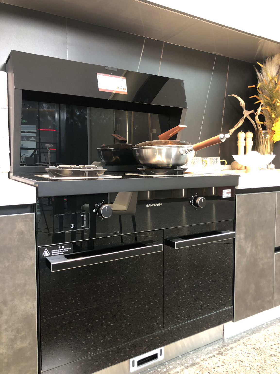 有哪些年輕人喜歡用，市面上比較熱銷的家電？