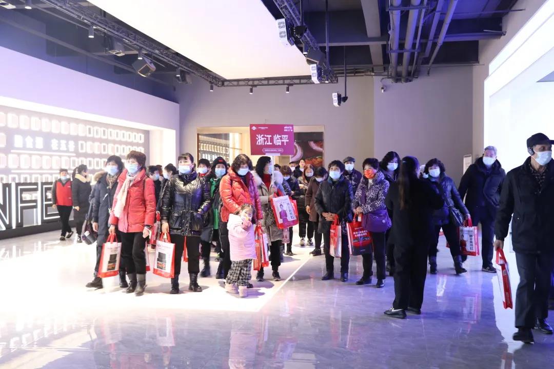 虎年開門紅|帥豐集成灶廠購會臨平專場，掀起搶購熱潮！